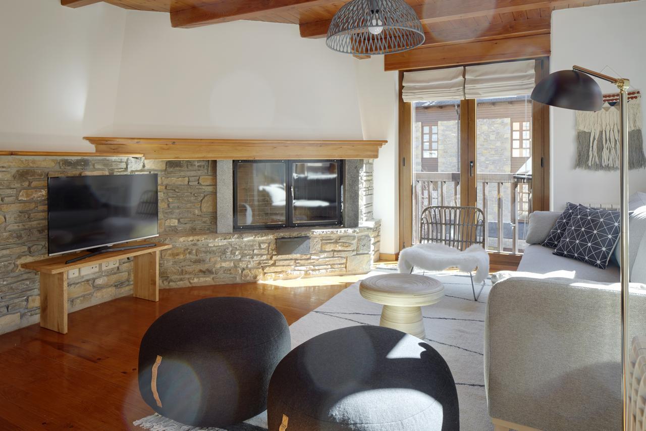 Ribaeta By Feelfree Rentals Viella Extérieur photo